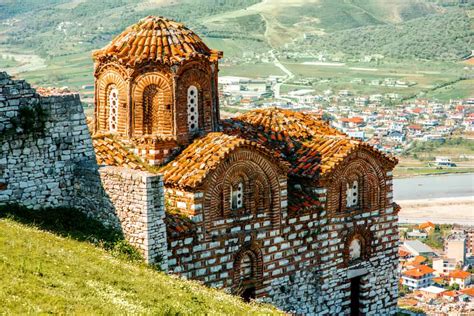 Yurtdışında Gizli Güzellik: Arnavutluk Gezilecek Yerler 2023