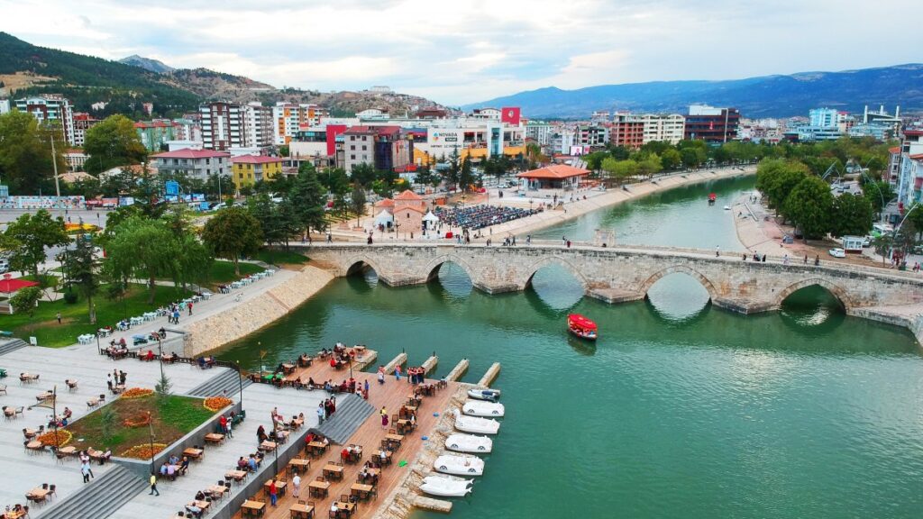 Tokat'ın Yemyeşil Doğası ve Bağ Evi Lezzet Durakları
