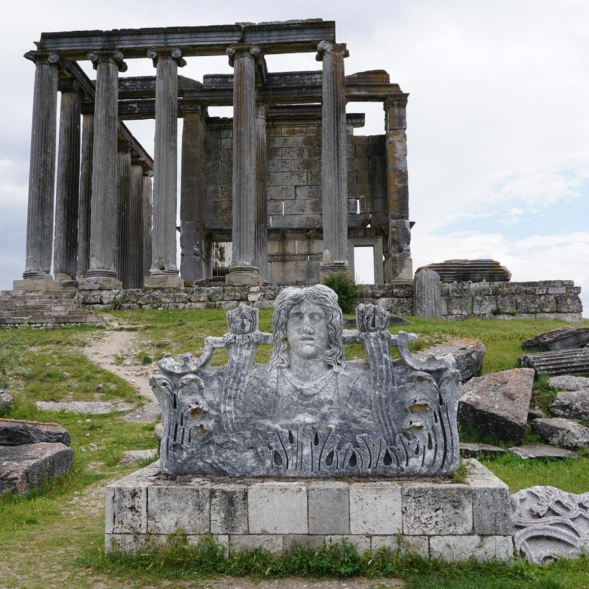 Aizanoi Antik Kenti – Kütahya Gezilecek Yerler