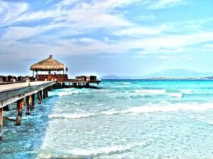 Alaçatı Plajı - Çeşme, İzmir