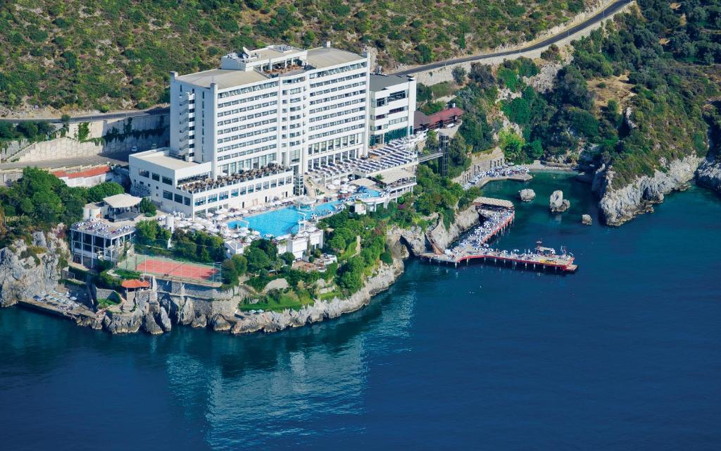 Korumar Hotel Deluxe'de Kalınır Mı?
