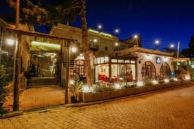 Harkasos Cave Hotel: Otel'de Kalınır Mı?