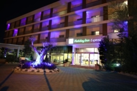 Holiday Inn Express Manisa - West Otel'de Kalınır Mı?