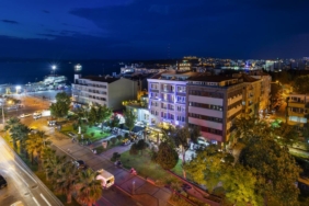 Hotel Artur'da Kalınır Mı?