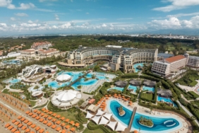 Kaya Palazzo Golf Resort Otel'de Kalınır Mı?