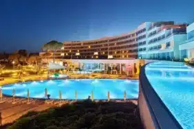 SENTIDO Zeynep Resort Otel'de Kalınır Mı?