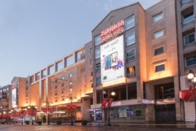 Zorlu Grand Hotel Otel'de Kalınır Mı?