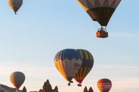 Kapadokya’da Hava Balonu ile Yapılacak Unutulmaz Bir Turu Keşfedin